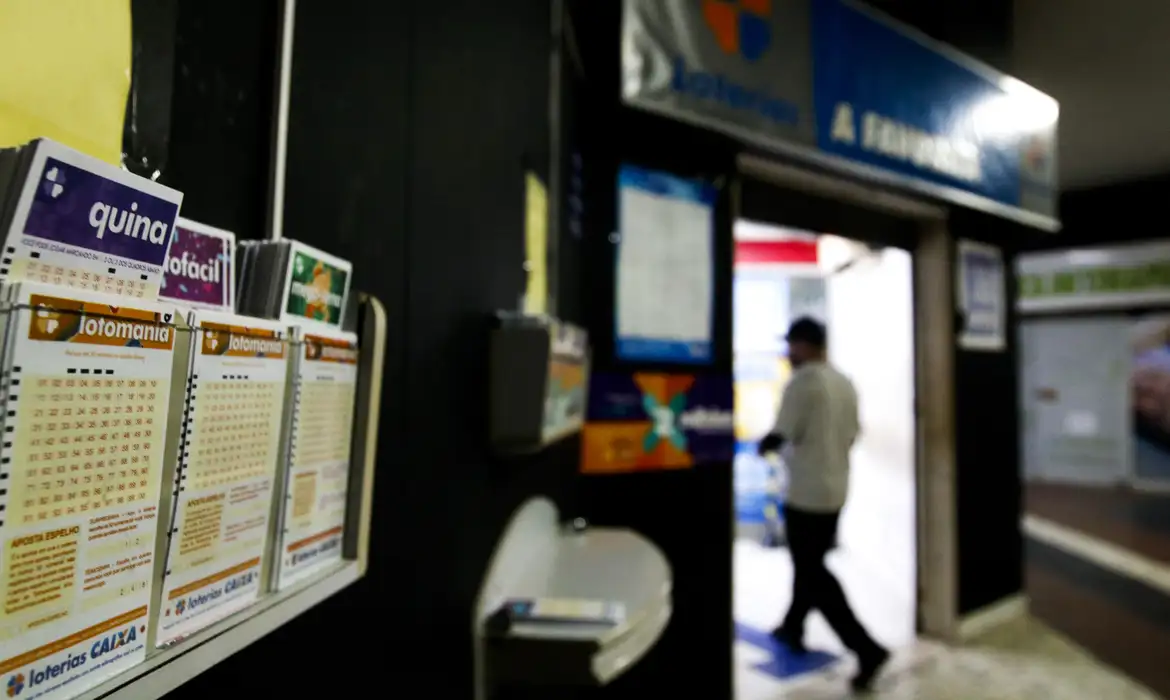 Lotofácil 3513: números e resultado do sorteio de hoje (15/10)