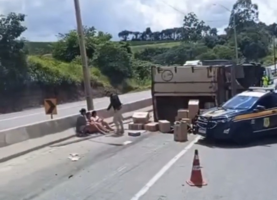 Três mulheres são presas suspeitas de roubo de carga na Fernão Dias, no Sul de Minas
